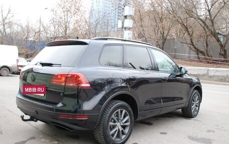 Volkswagen Touareg III, 2010 год, 1 980 000 рублей, 4 фотография