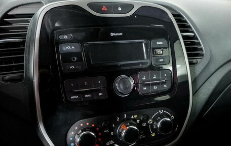 Renault Kaptur I рестайлинг, 2017 год, 1 420 000 рублей, 11 фотография