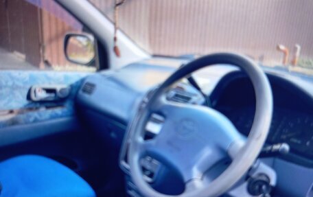 Toyota Ipsum II, 1997 год, 300 000 рублей, 4 фотография