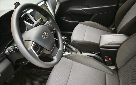 Hyundai Solaris II рестайлинг, 2018 год, 1 760 000 рублей, 2 фотография