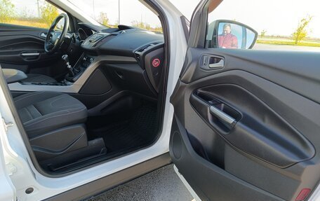 Ford Kuga III, 2014 год, 1 060 000 рублей, 16 фотография