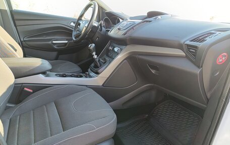 Ford Kuga III, 2014 год, 1 060 000 рублей, 17 фотография