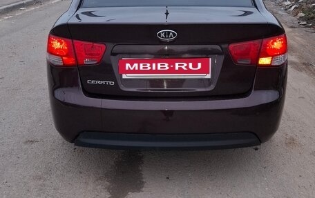 KIA Cerato III, 2010 год, 700 000 рублей, 4 фотография