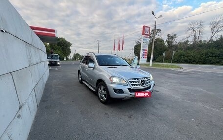 Mercedes-Benz M-Класс, 2008 год, 850 000 рублей, 1 фотография