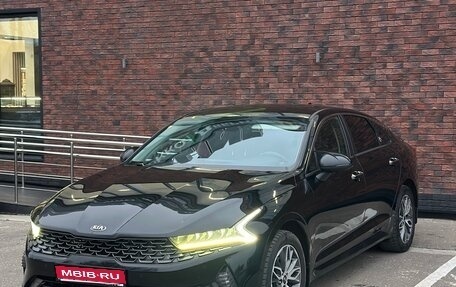 KIA K5, 2021 год, 1 990 000 рублей, 1 фотография