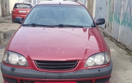 Toyota Avensis III рестайлинг, 1999 год, 280 000 рублей, 2 фотография