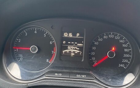 Volkswagen Polo VI (EU Market), 2017 год, 1 100 000 рублей, 2 фотография