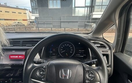 Honda Shuttle II, 2017 год, 925 000 рублей, 6 фотография