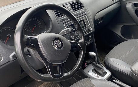 Volkswagen Polo VI (EU Market), 2017 год, 1 100 000 рублей, 5 фотография