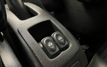 Renault Sandero I, 2011 год, 537 000 рублей, 11 фотография