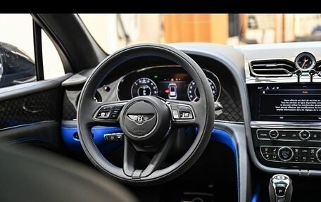 Bentley Bentayga I, 2025 год, 39 700 000 рублей, 6 фотография