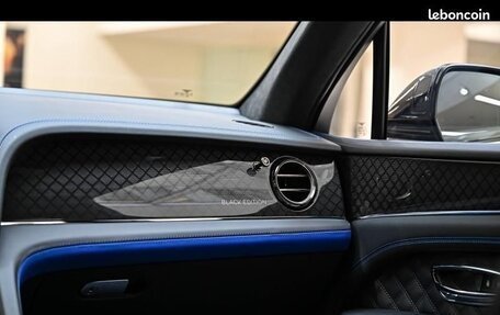 Bentley Bentayga I, 2025 год, 39 700 000 рублей, 18 фотография