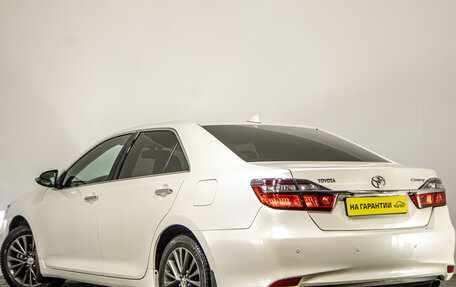 Toyota Camry, 2016 год, 1 899 000 рублей, 7 фотография