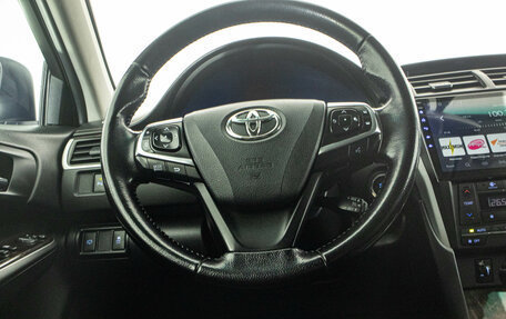 Toyota Camry, 2016 год, 1 899 000 рублей, 16 фотография