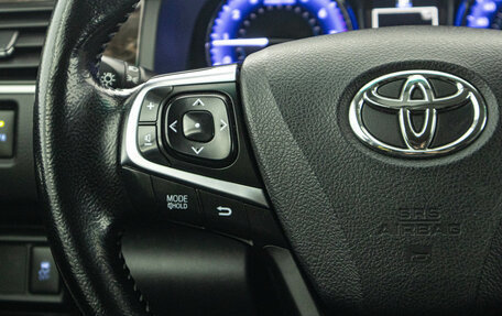 Toyota Camry, 2016 год, 1 899 000 рублей, 17 фотография