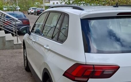 Volkswagen Tiguan II, 2019 год, 2 100 000 рублей, 4 фотография