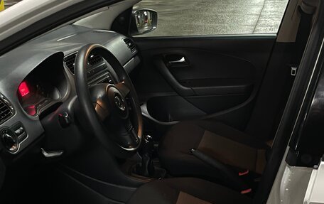 Volkswagen Polo VI (EU Market), 2013 год, 497 000 рублей, 10 фотография