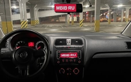 Volkswagen Polo VI (EU Market), 2013 год, 497 000 рублей, 11 фотография