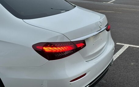 Mercedes-Benz E-Класс, 2021 год, 4 650 000 рублей, 18 фотография