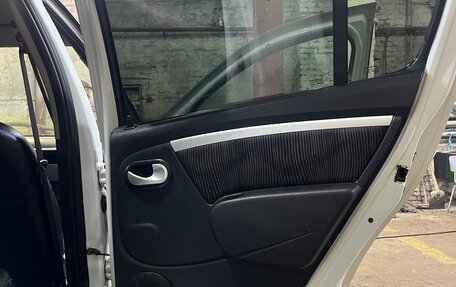 Renault Sandero I, 2010 год, 480 000 рублей, 4 фотография