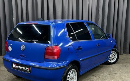 Volkswagen Polo III рестайлинг, 2000 год, 269 777 рублей, 2 фотография