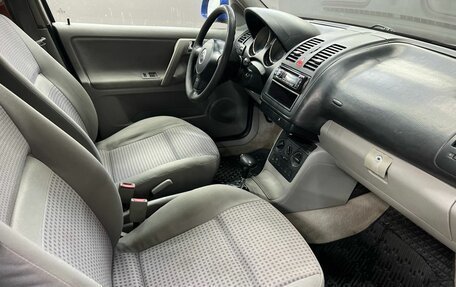 Volkswagen Polo III рестайлинг, 2000 год, 269 777 рублей, 10 фотография