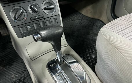 Volkswagen Polo III рестайлинг, 2000 год, 269 777 рублей, 15 фотография