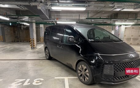 Hyundai Staria, 2025 год, 7 599 000 рублей, 2 фотография