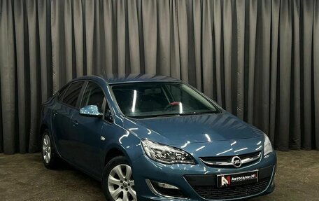 Opel Astra J, 2013 год, 499 888 рублей, 2 фотография