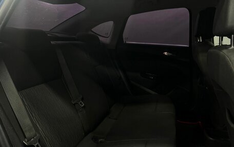 Opel Astra J, 2013 год, 499 888 рублей, 15 фотография