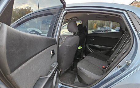 KIA Rio III рестайлинг, 2011 год, 850 000 рублей, 6 фотография