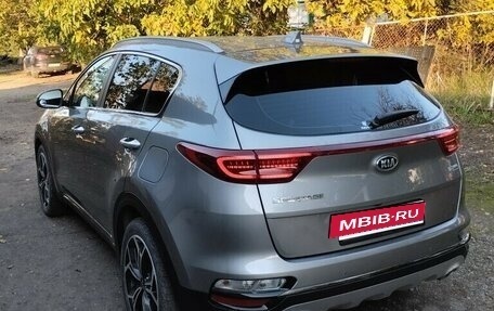 KIA Sportage IV рестайлинг, 2018 год, 2 650 000 рублей, 3 фотография