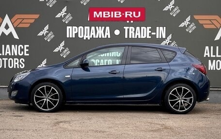 Opel Astra J, 2011 год, 945 000 рублей, 4 фотография
