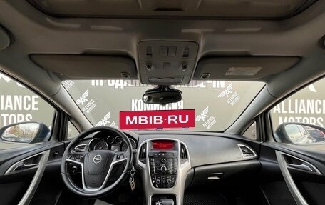 Opel Astra J, 2011 год, 945 000 рублей, 15 фотография