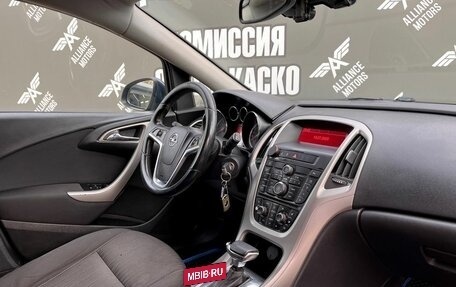 Opel Astra J, 2011 год, 945 000 рублей, 26 фотография