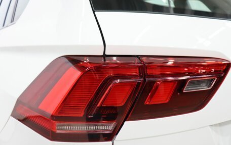 Volkswagen Tiguan II, 2021 год, 3 290 000 рублей, 24 фотография