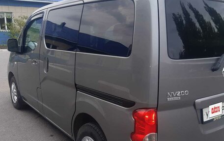 Nissan NV200, 2012 год, 1 650 000 рублей, 3 фотография