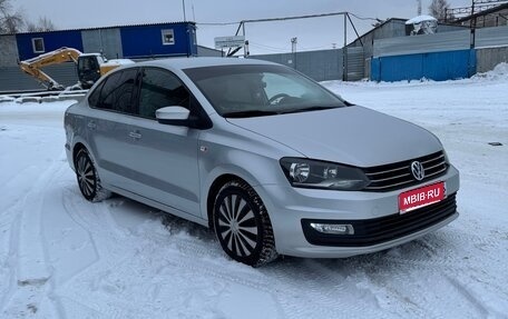 Volkswagen Polo VI (EU Market), 2016 год, 1 050 000 рублей, 1 фотография