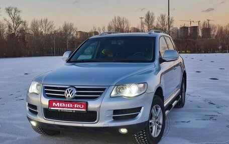 Volkswagen Touareg III, 2008 год, 1 300 000 рублей, 1 фотография