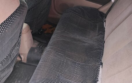 Mazda Familia, 2004 год, 350 000 рублей, 6 фотография