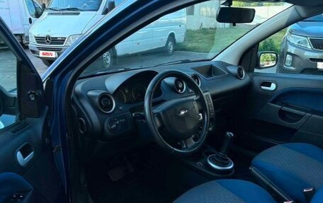 Ford Fiesta, 2005 год, 330 000 рублей, 3 фотография