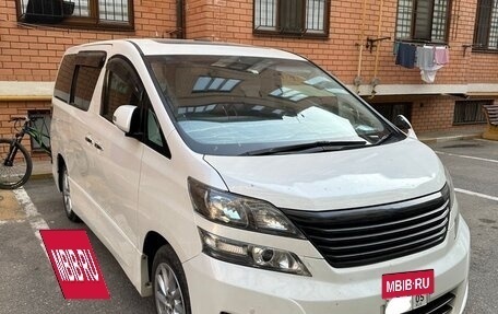 Toyota Vellfire I, 2011 год, 2 000 000 рублей, 2 фотография