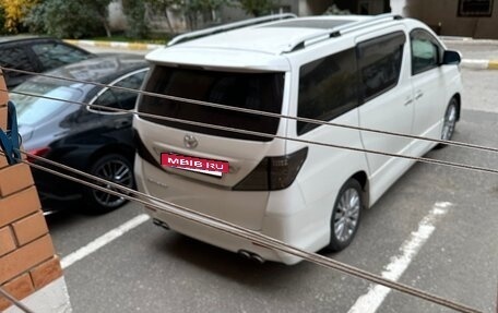 Toyota Vellfire I, 2011 год, 2 000 000 рублей, 13 фотография