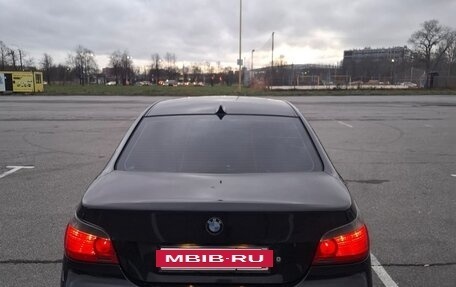 BMW 5 серия, 2004 год, 980 000 рублей, 12 фотография