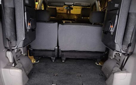 Toyota Noah III, 2007 год, 1 100 000 рублей, 7 фотография