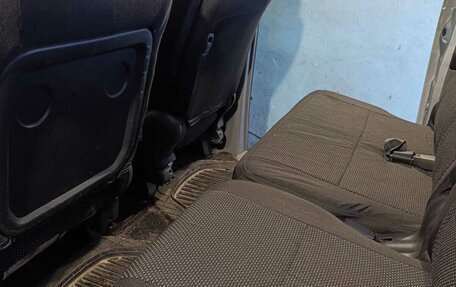 Toyota Noah III, 2007 год, 1 100 000 рублей, 10 фотография