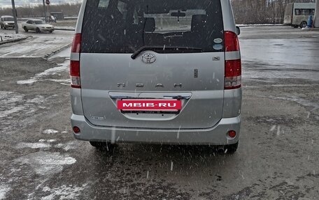 Toyota Noah III, 2007 год, 1 100 000 рублей, 13 фотография