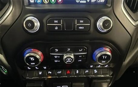 GMC Sierra, 2023 год, 12 700 000 рублей, 13 фотография