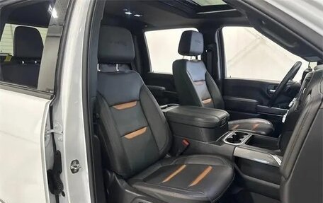 GMC Sierra, 2023 год, 12 700 000 рублей, 22 фотография