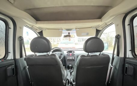 Opel Combo C, 2008 год, 550 000 рублей, 13 фотография